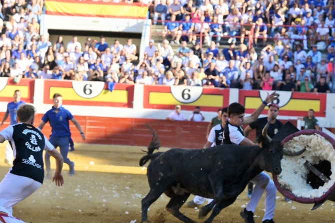 'El Frente Colono se impone con épica en el concurso nacional de Roscaderos de Ejea de los Caballeros'