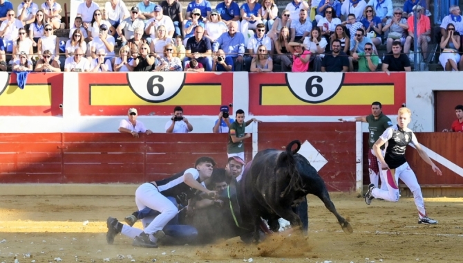 'El Frente Colono se impone con épica en el concurso nacional de Roscaderos de Ejea de los Caballeros'